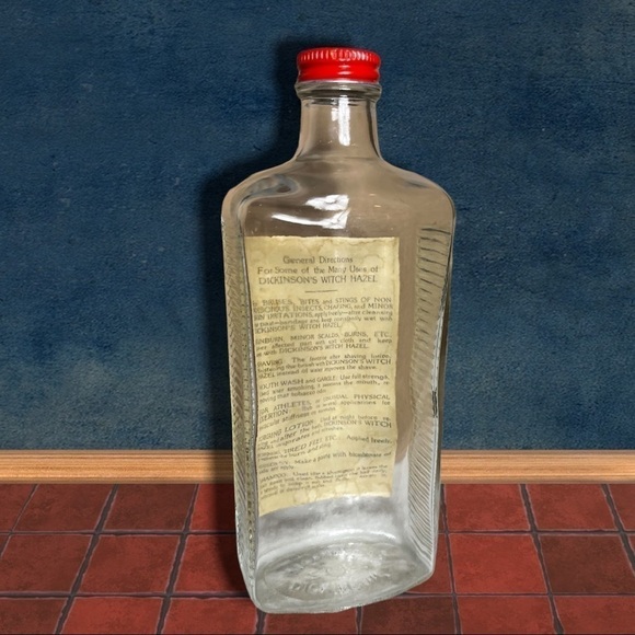 1930’s Antique Dickinson’s Witch Hazel Bottle - Picture 6 of 7